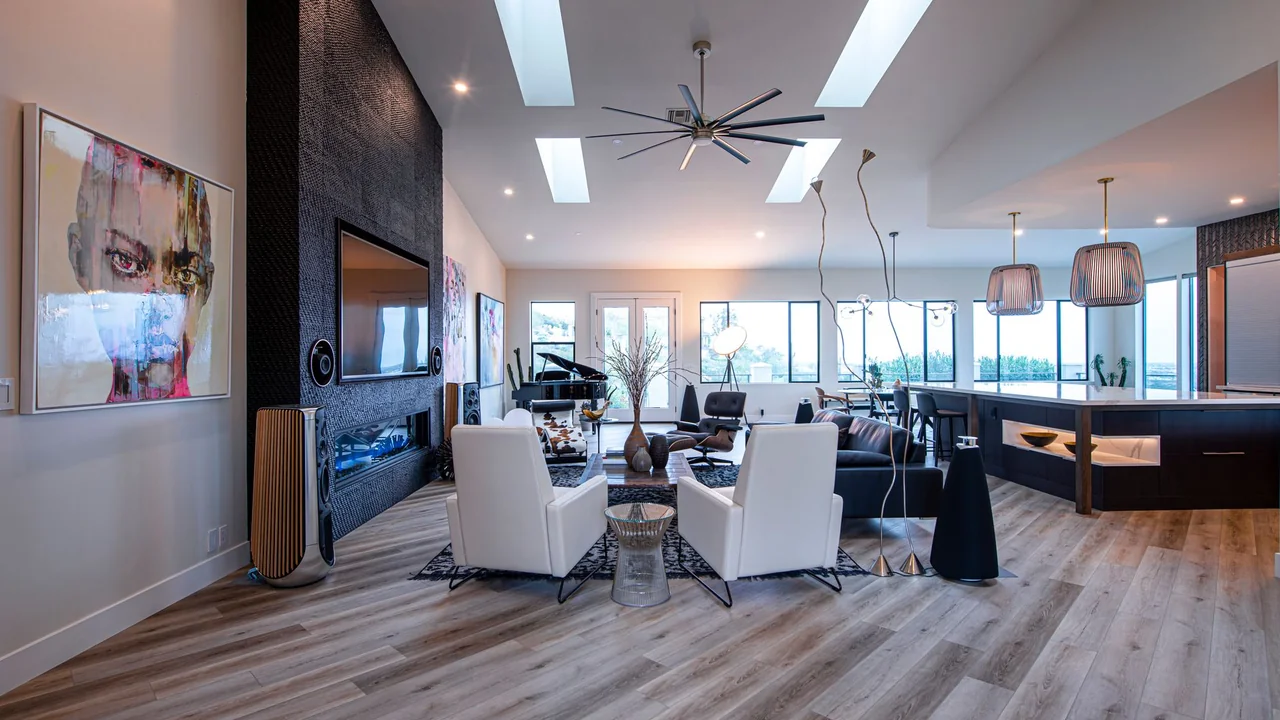 7 Fan Placement Mistakes That Make Your Rooms Hotter